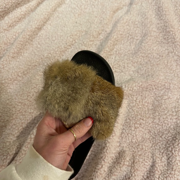 Authentic fur slides size 6 - Picture 4 of 5
